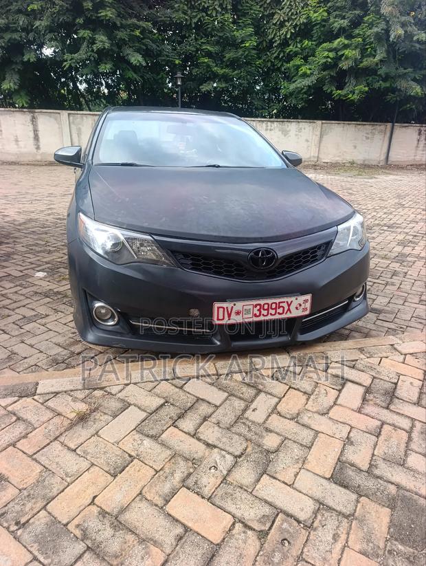 Toyota Camry 2014 Black