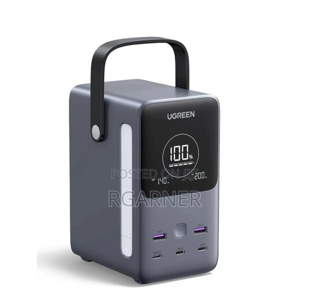 Ugreen Lifep04 4000 Cycles 300w 48,000mah Power Bank photo 2
