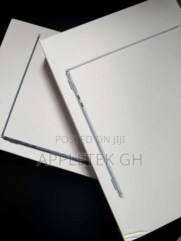 New Laptop Apple MacBook Air 2025 M4 15-Inch 16GB Apple M4 SSD 256GB