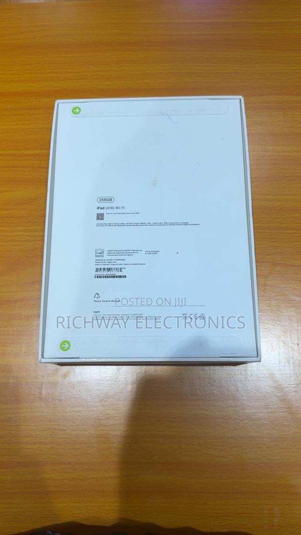 New Apple iPad (2025) 256 GB Blue photo 3