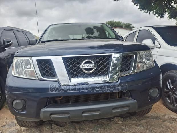 Nissan Frontier 2019 Blue