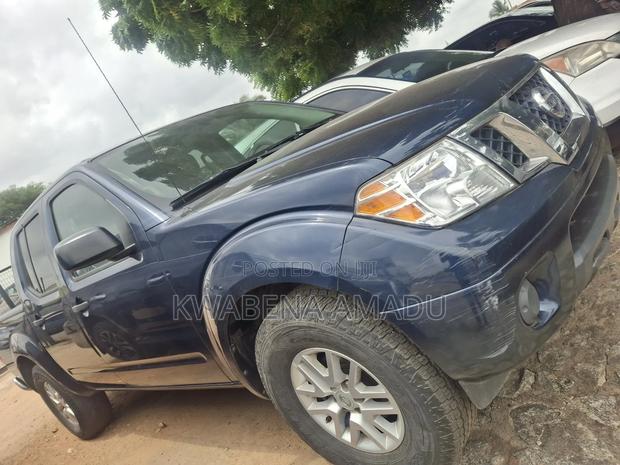 Nissan Frontier 2019 Blue