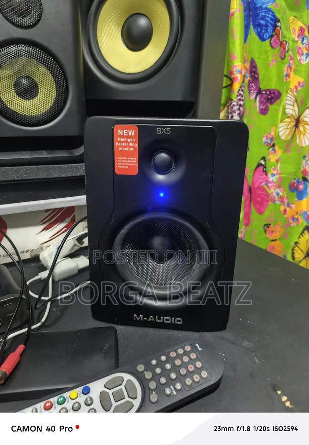 M Audio Bx5 D2 Studio Monitors