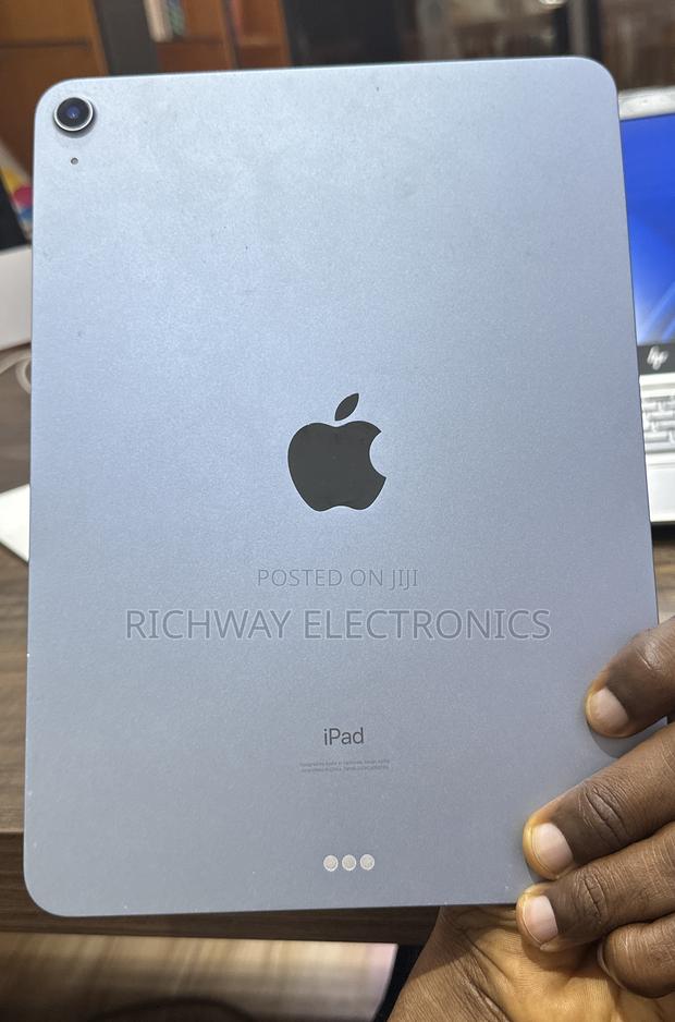 Apple iPad Air (2020) Wi-Fi 64 GB Blue photo 2