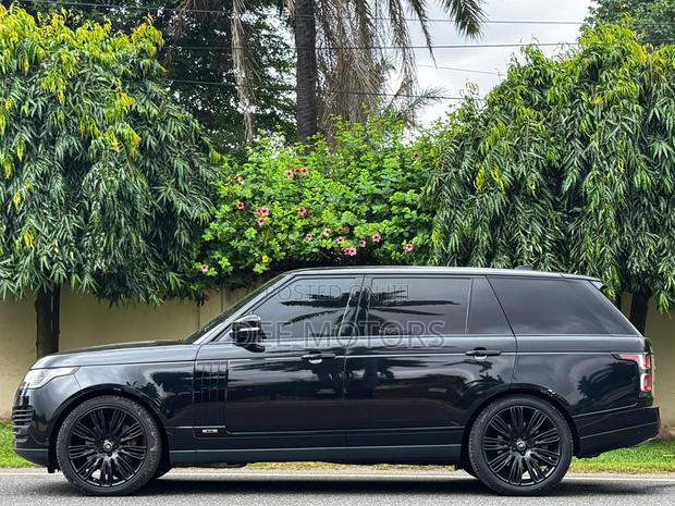 Land Rover Range Rover Vogue 2020 Black