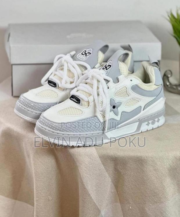 Louis Vuitton Step Up Sneaker In Different Colours , Swipe >>>> · Photo 4