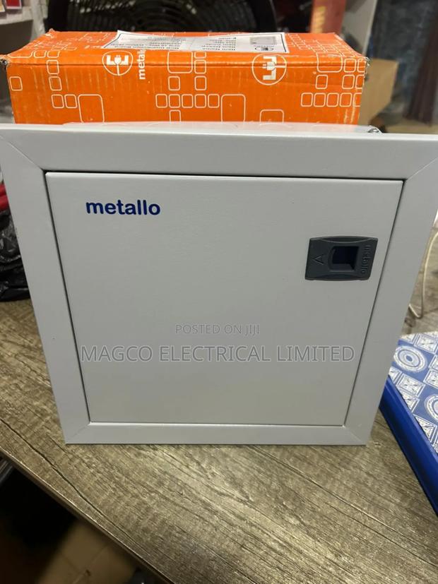 Metallo 4way Main Switch photo 2