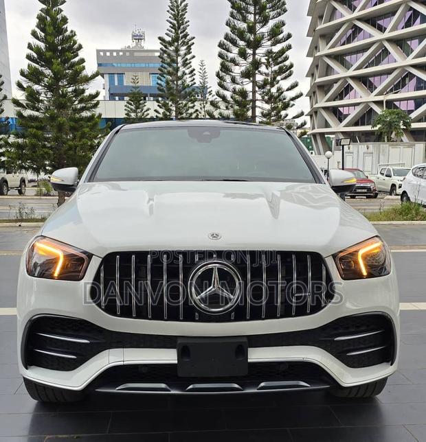 Mercedes-Benz GLE53 2023 White