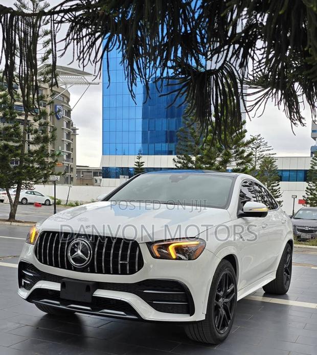 Mercedes-Benz GLE53 2023 White photo 2