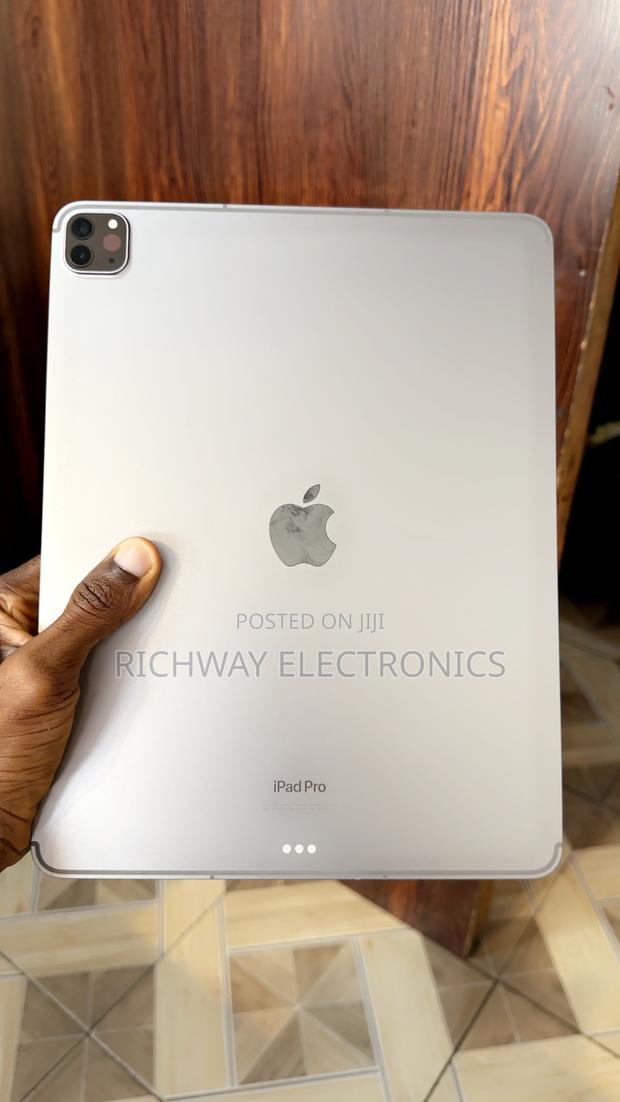 Apple iPad Pro 11 (2020) 128 GB Gray