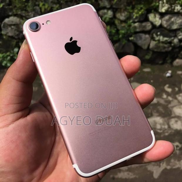 Apple iPhone 7 32 GB Rose Gold