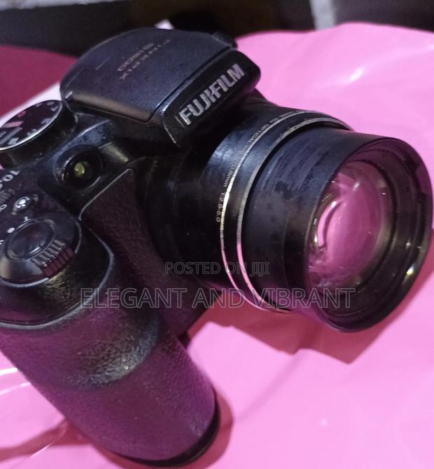 Fujifilm Camera 10mp Shoot Both Video and Pictures, Uses Aa Batteries photo 3