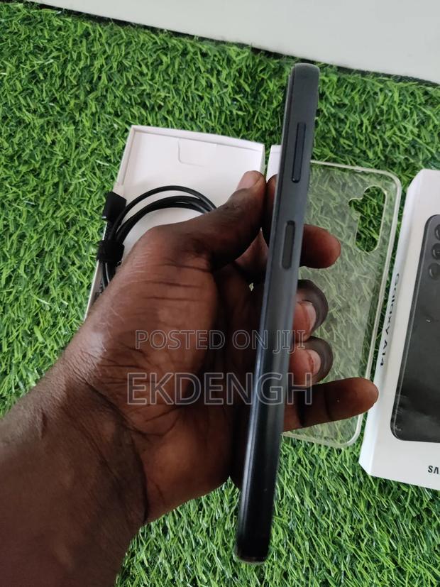 Samsung Galaxy A14 128 GB Black photo 5