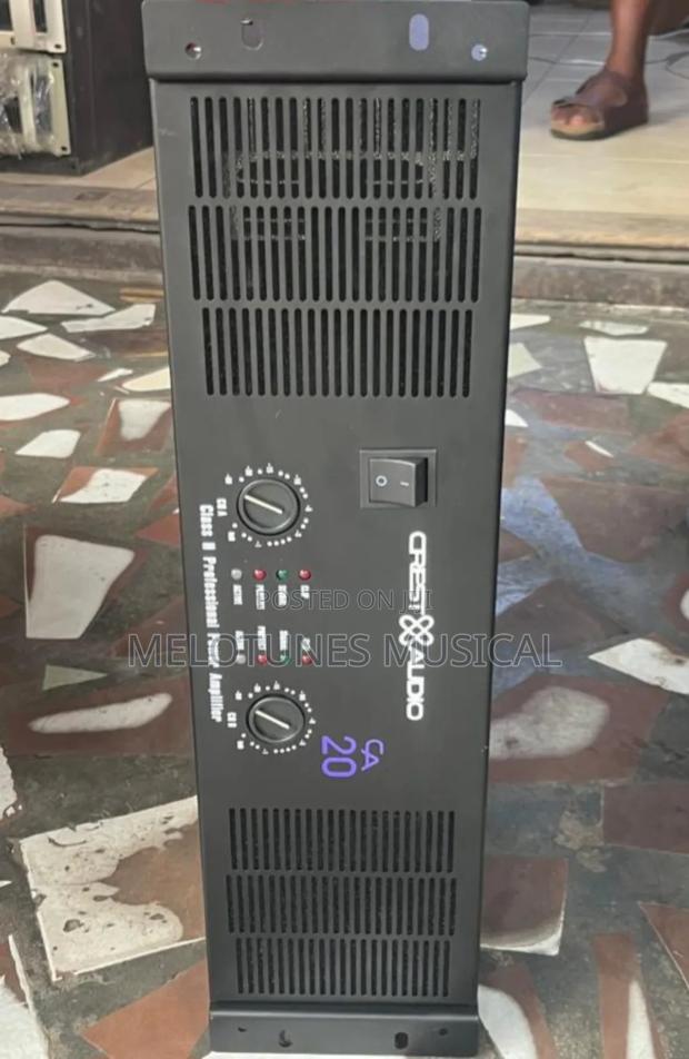 Crest Audio Ca30 Class H Professional Power Amplifier. · Photo 3