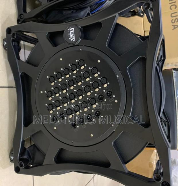 Titanic Usa 24-Channel Audiolink, 8output · Photo 3