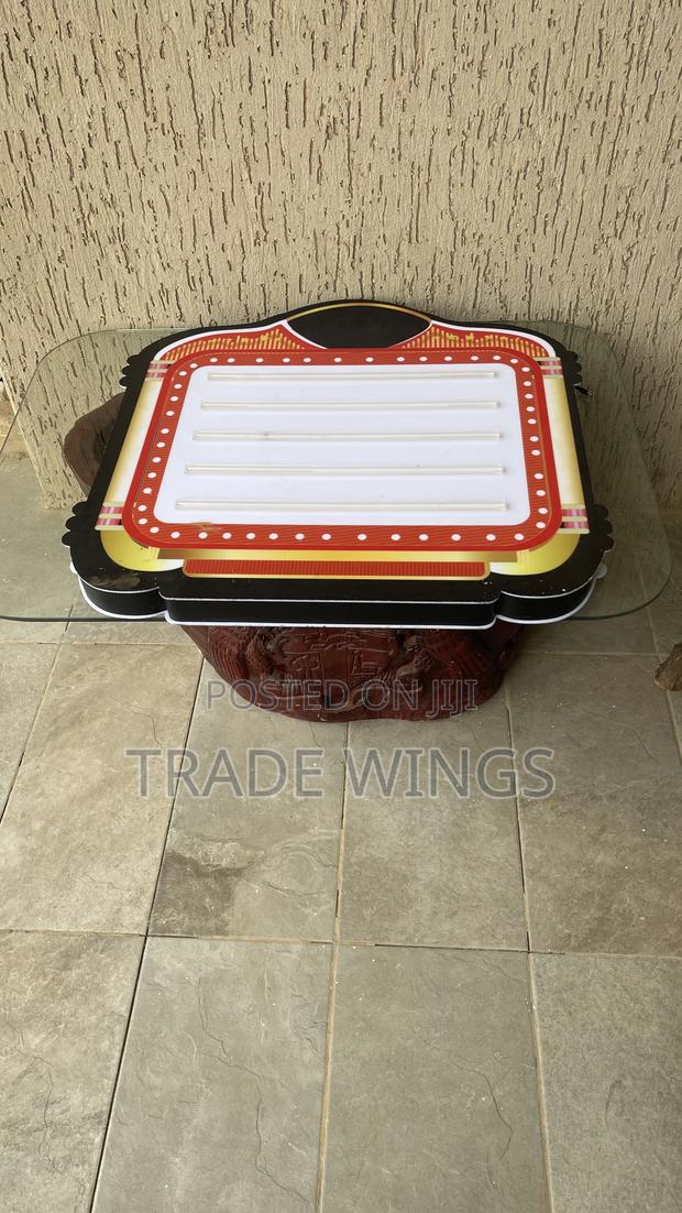 1 Used Led Letter Bottle Presenter for Sale photo 2