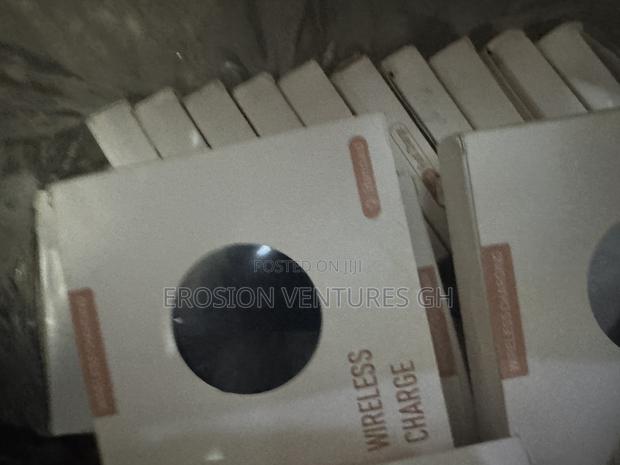Wireless Charger photo 7