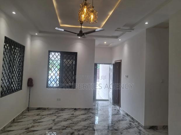Furnished 3bdrm House in B2 Properties Agency, Kumasi Metropolitan · Photo 2