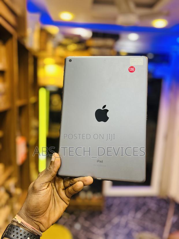 Apple iPad Wi-Fi 128 GB Gray photo 3