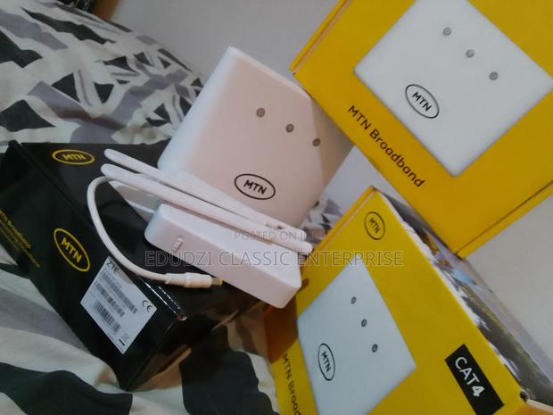 MTN Turbonet Universal Router Cat 4 New 32 Users · Photo 2