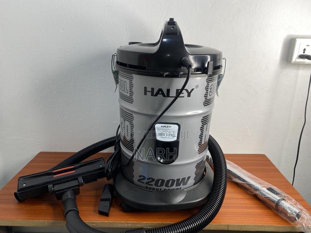 Vacuum Cleaner- New photo 3