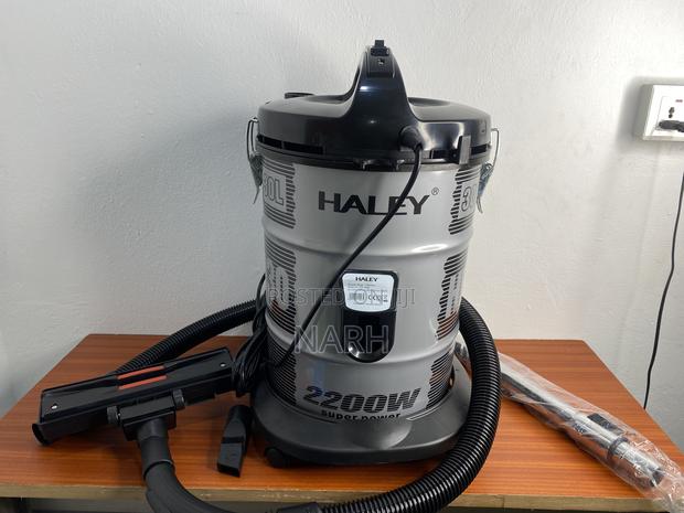 Vacuum Cleaner- New photo 2
