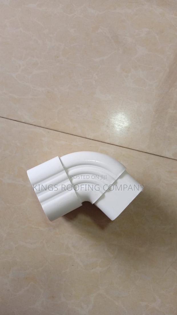 White Quality Elbow 45 · Photo 2