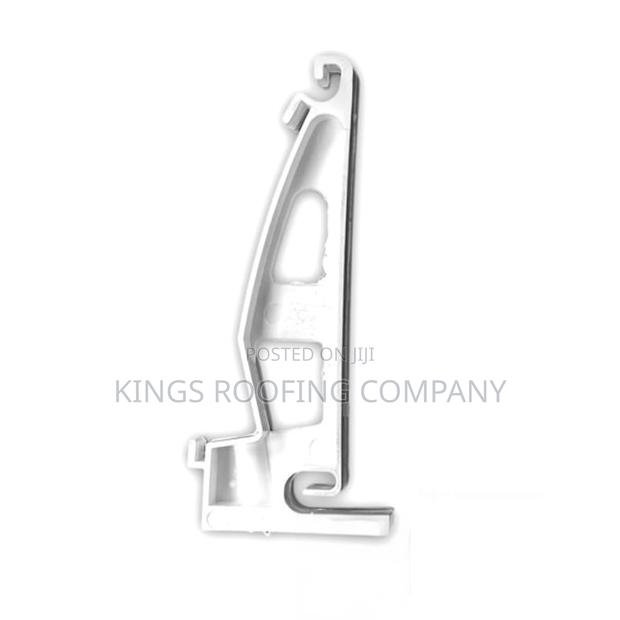 PVC Quality Gutter Hanger · Photo 2