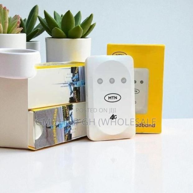 MTN Portable Universal Unlock 4g Lte Mifi/Wifi Modern- White · Photo 2