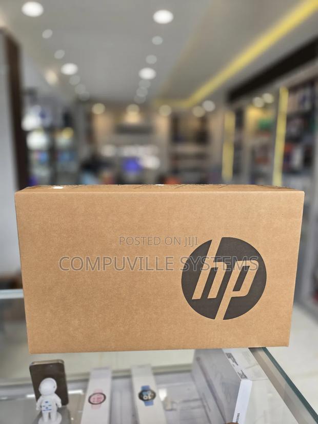 New Laptop HP Omen 16 32GB Intel Core I7 SSD 1T · Photo 3