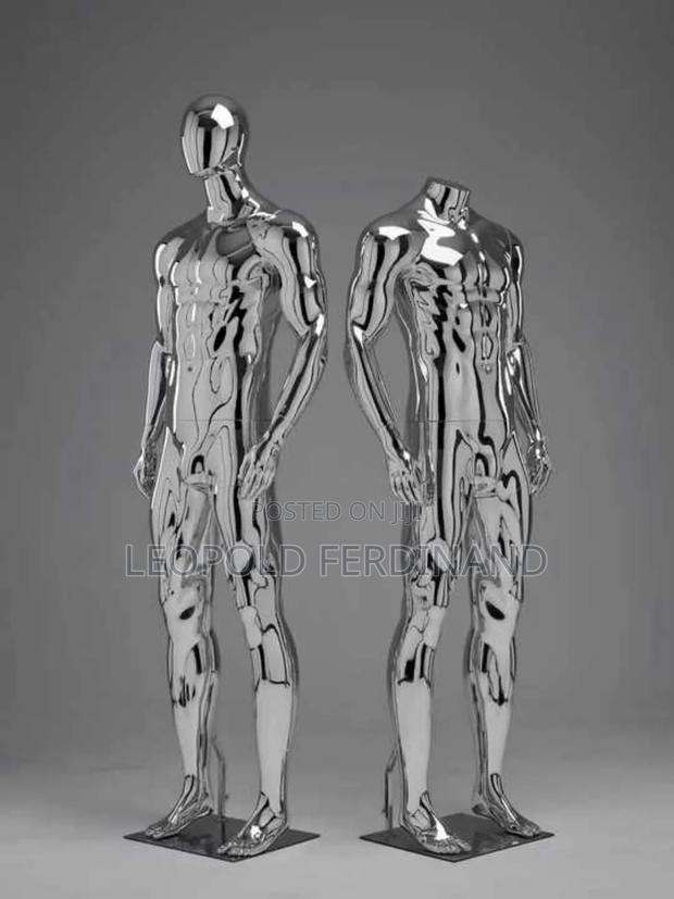 Muscle Silver Mannequin · Photo 4