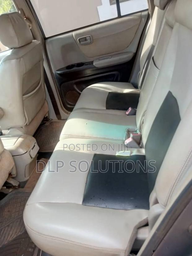 Toyota Highlander 2006 Gray photo 4