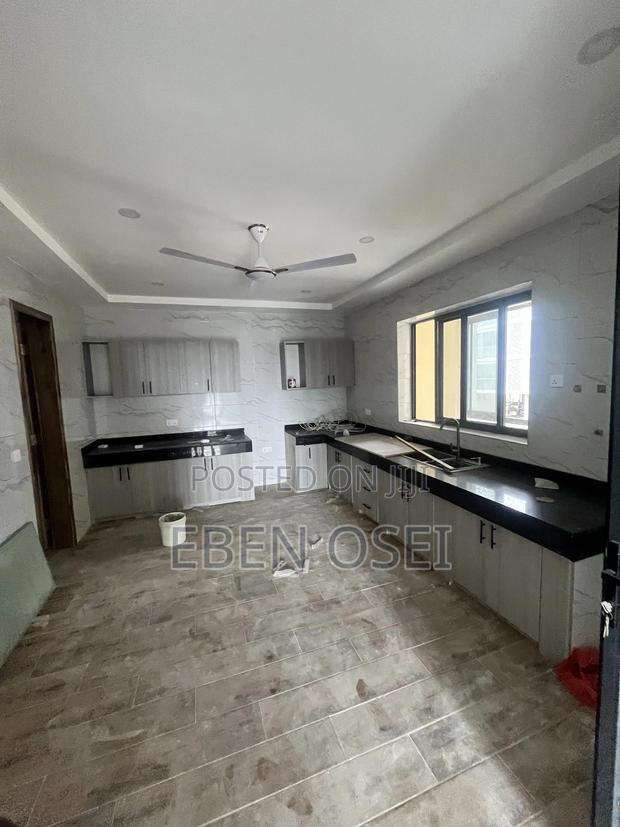 2bdrm Apartment in Dansoman for rent · Photo 4