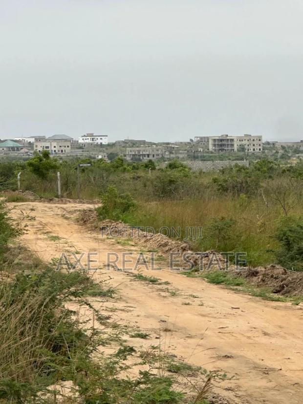 Attractive! Plot Drop at Prampram Beach Road · Photo 4