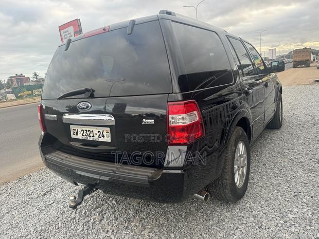 Ford Expedition 2025 Black
