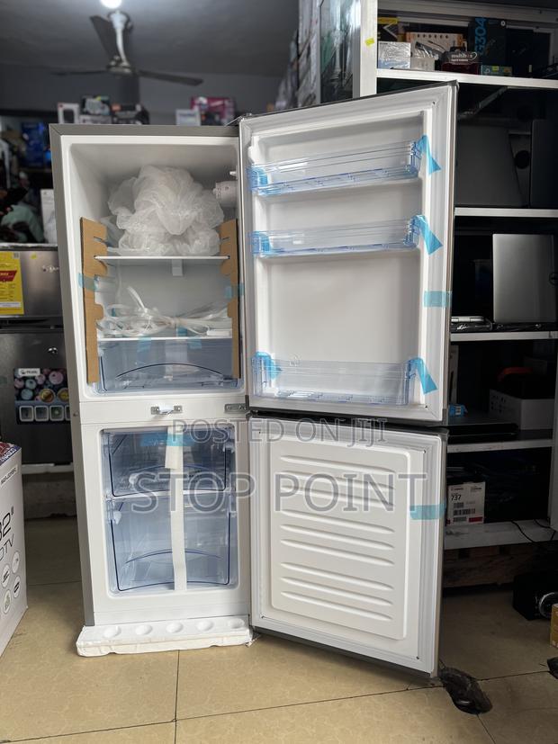 125 LTR Bottom Freezer Referigerator photo 3