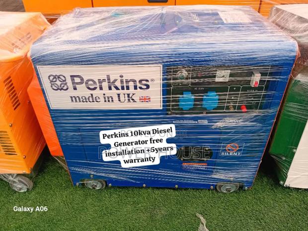 Alias Engine Perkins Diesel Generator 10kva Silent · Photo 2