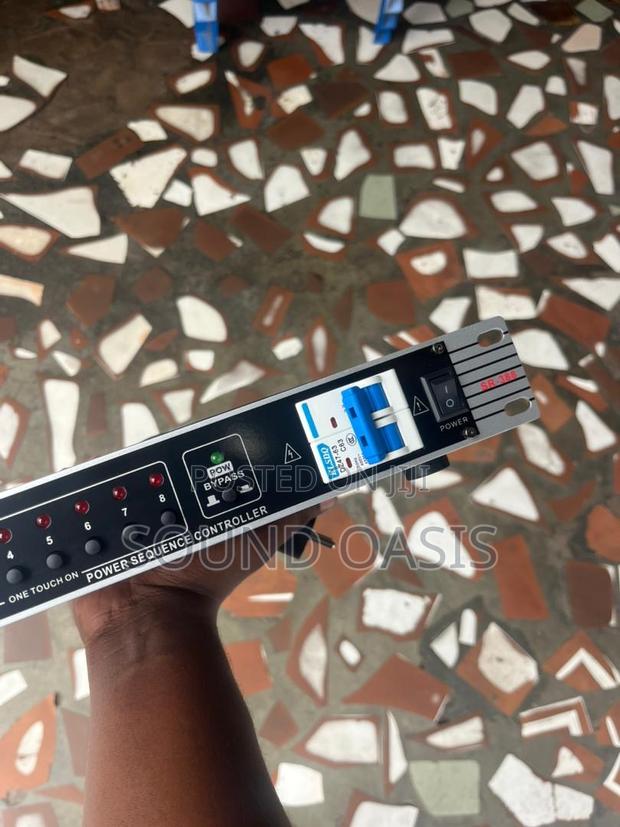 DBX 10 Outlet Power(Sequencer) With Air Breaker(Surge Protector) photo 3