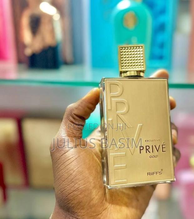 Prive Perfume · Photo 3