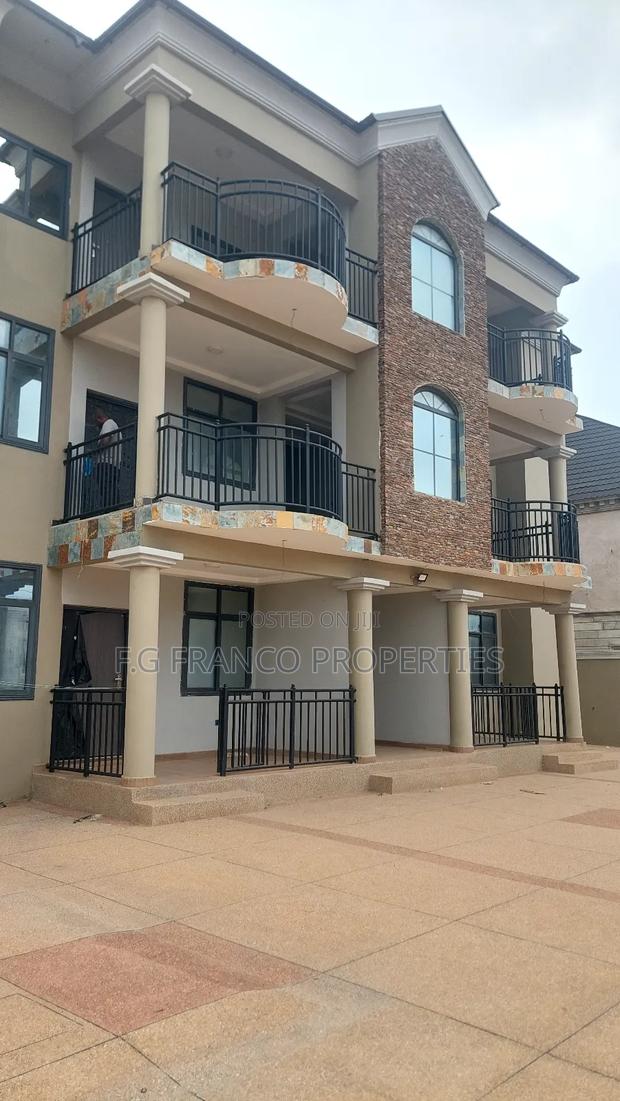 2bdrm Apartment in Kg Franco Properties, Sakumono for rent · Photo 2