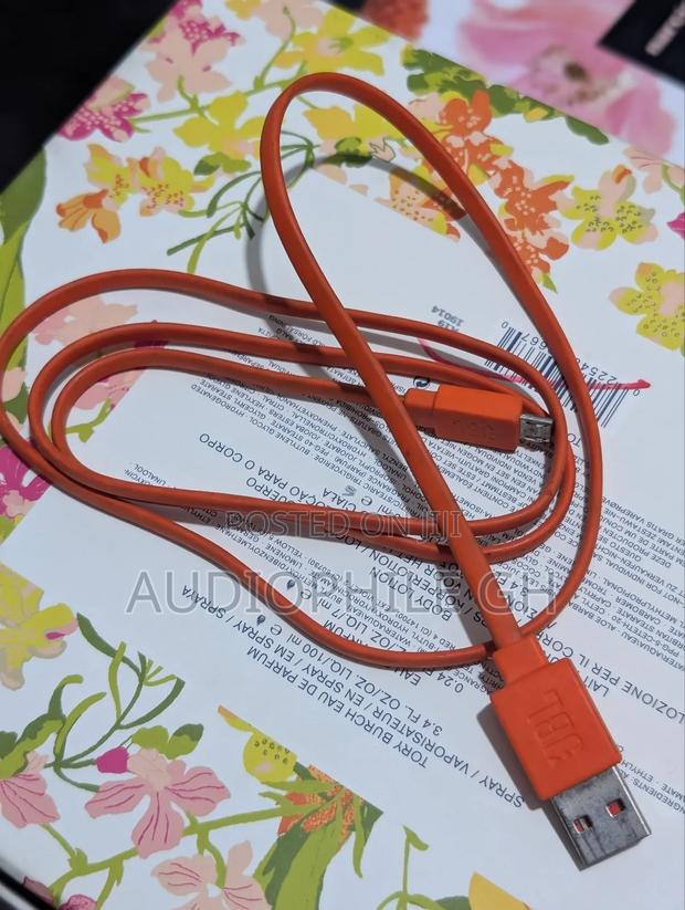 JBL Usb a to Micro Usb Adapter photo 3