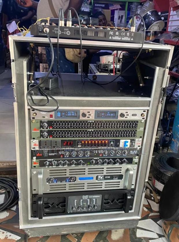 Amplifier Rack Setup · Photo 2