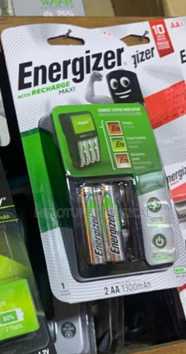 Energizer Battery With Charger · Photo 2