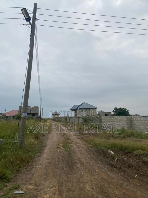 Special Certified Lands> Discount Deals - Prampram · Photo 4