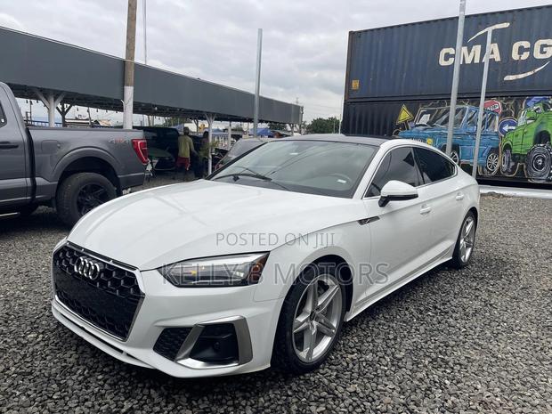 Audi A5 S line Premium Plus 2021 White