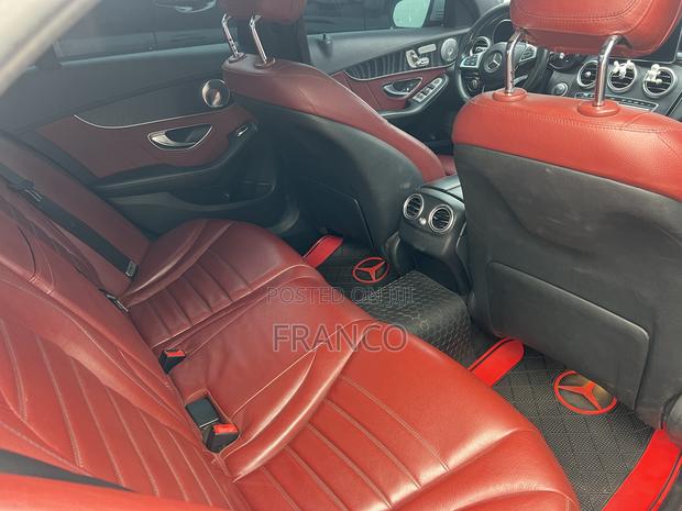 Mercedes-Benz C300 Sport 4Matic Sedan AWD (2.0L 4cyl 7A) 2017 White