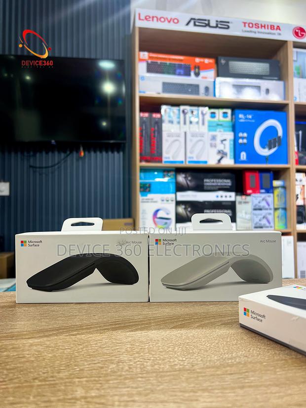 New Microsoft Surface Arc Mouse · Photo 4