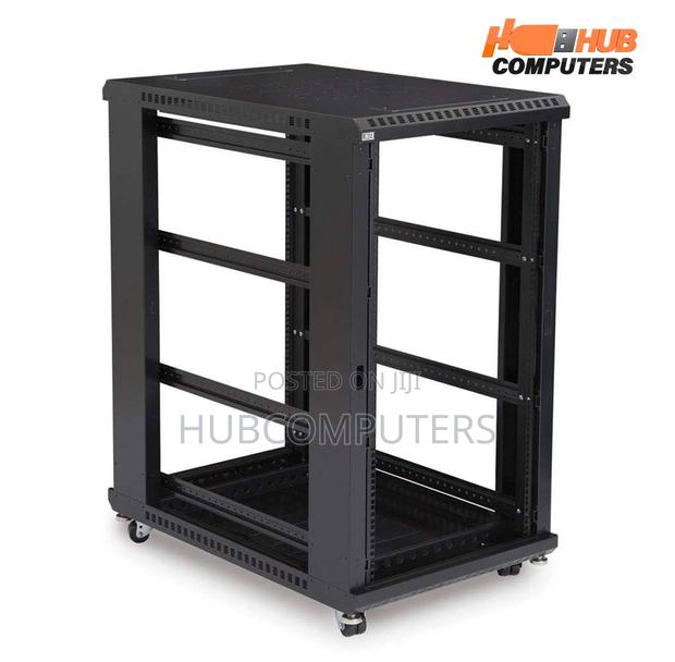 Aico 18u Rack Cabinet photo 3
