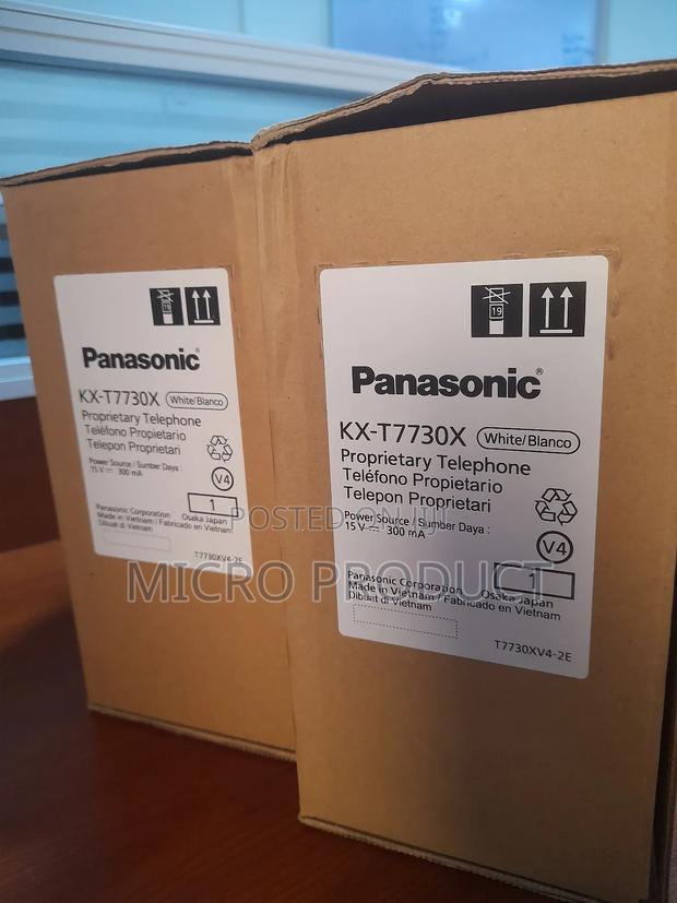Panasonic 7730 Console Phone photo 2