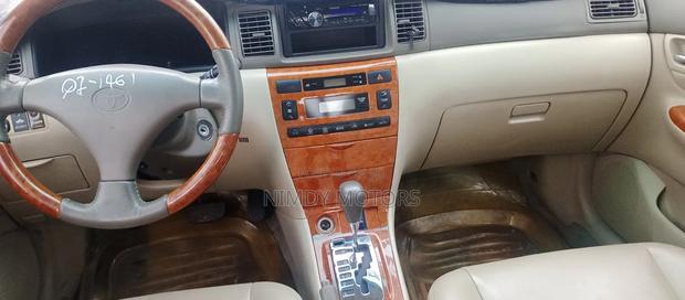 Toyota Corolla Altis 2008 Gold photo 6